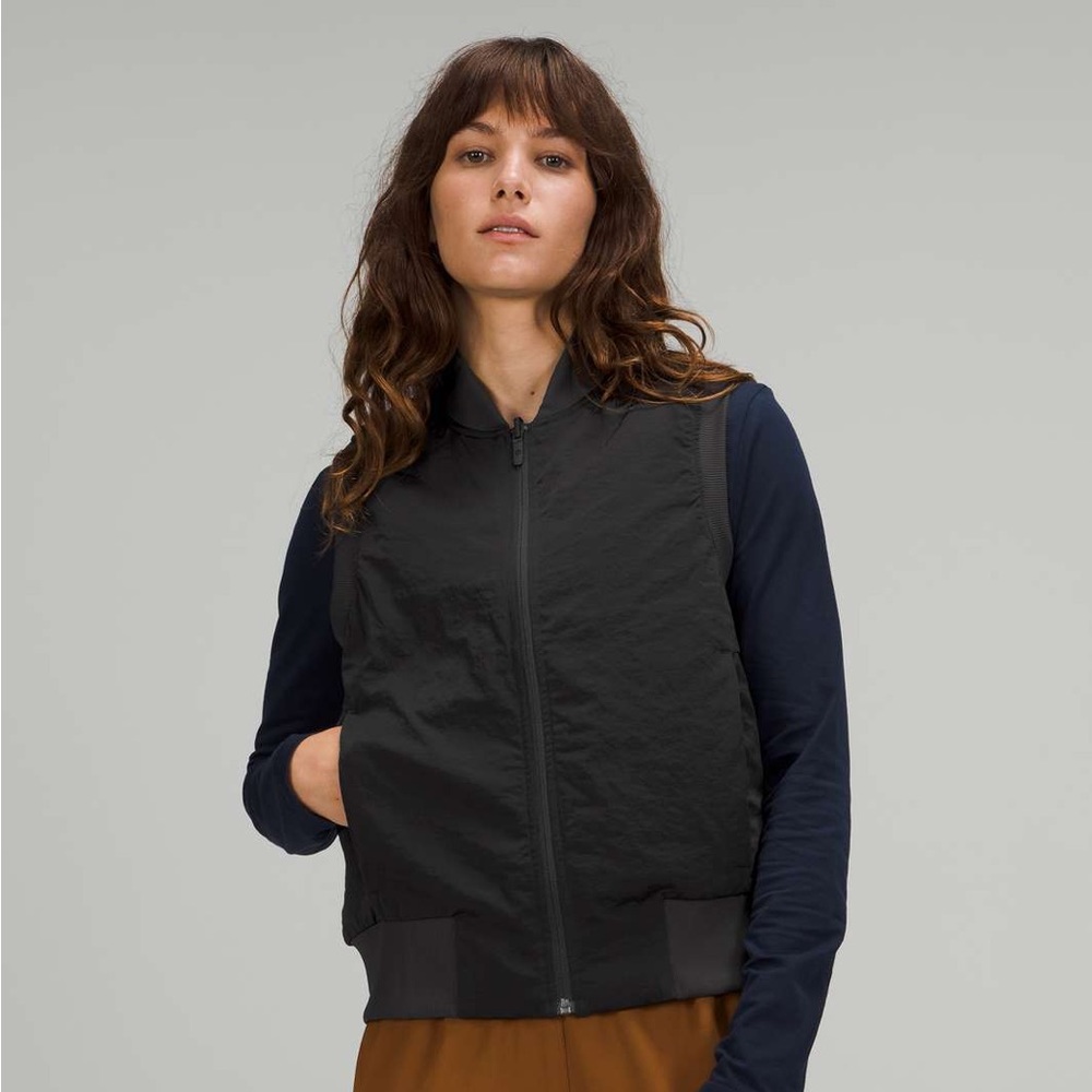 Lululemon Non Stop Bomber Vest NWT 10